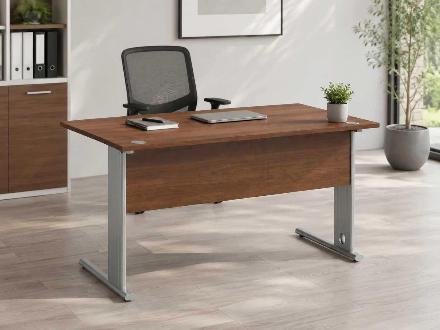 Biurko AJJS-11 w nowoczesnym gabinecie